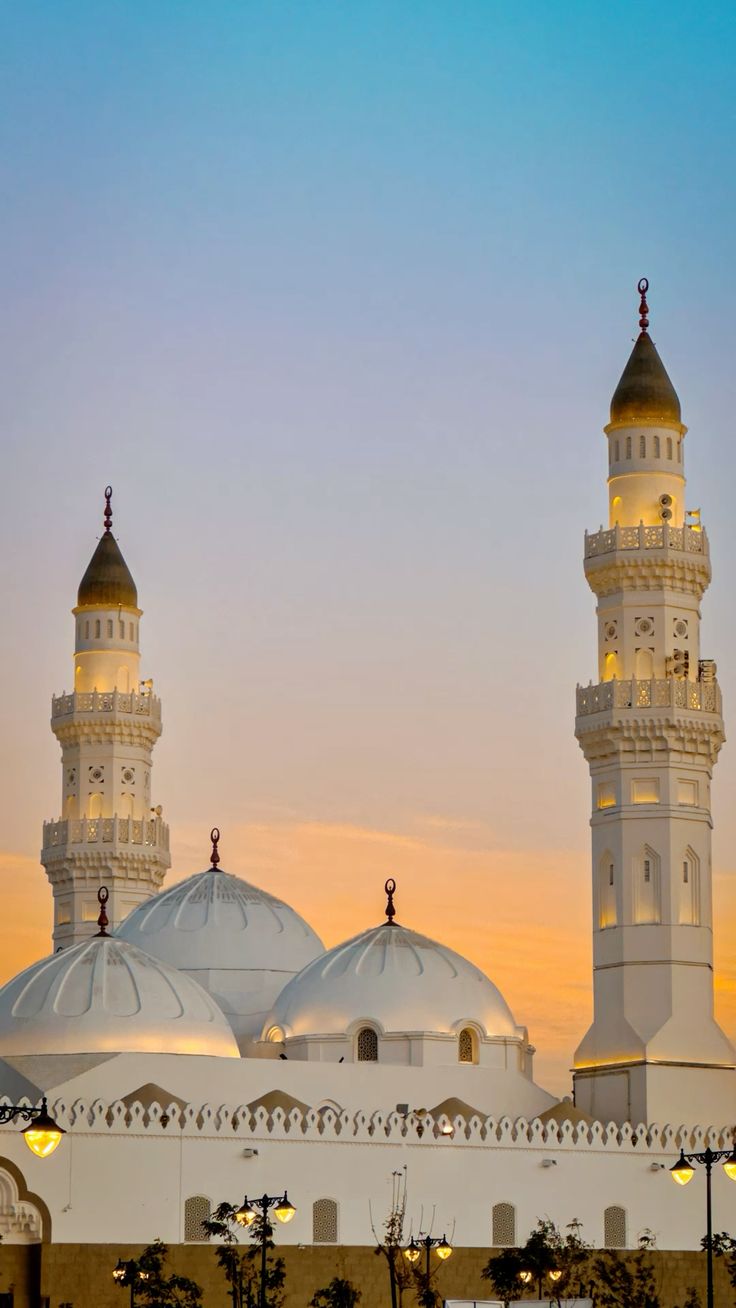 Masjid Qiblatain (Masjid dua Kiblat)