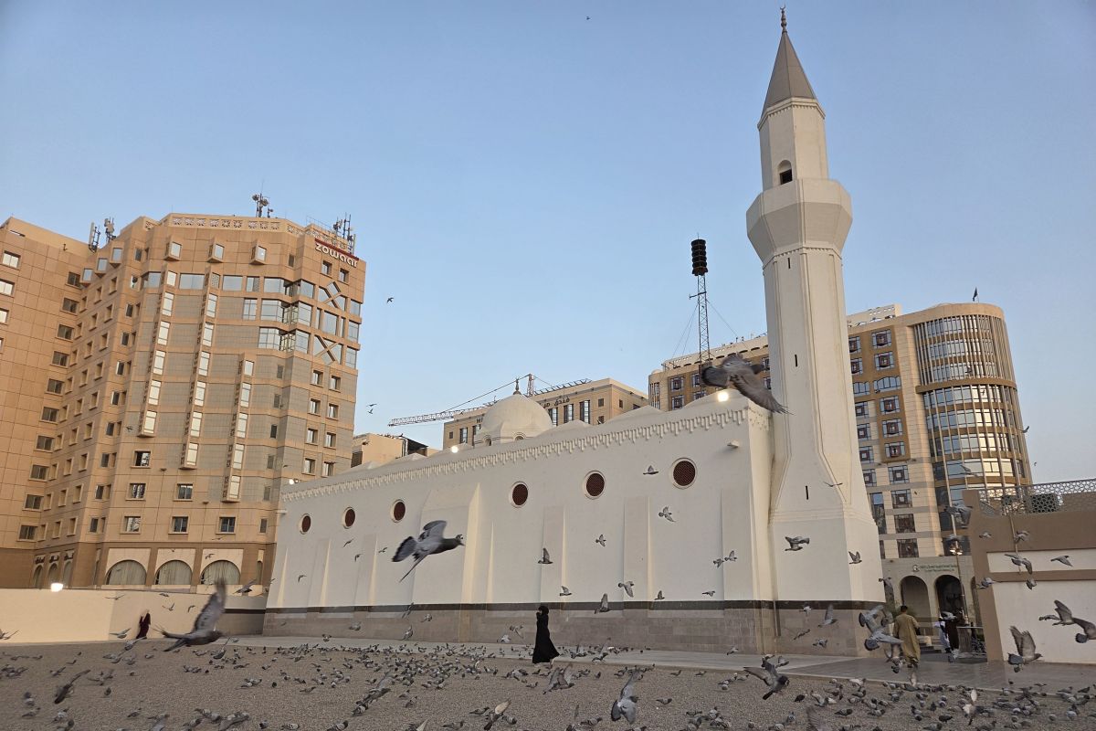MASJID ALI BIN ABI THALIB 